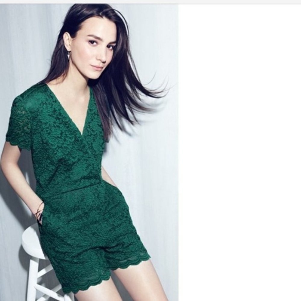 CHELSEA28 hunter green lace romper with pockets